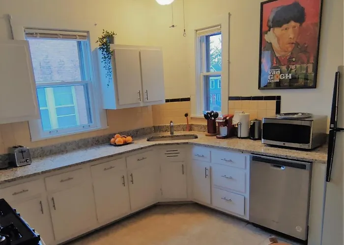 Apartment At In Oak Park